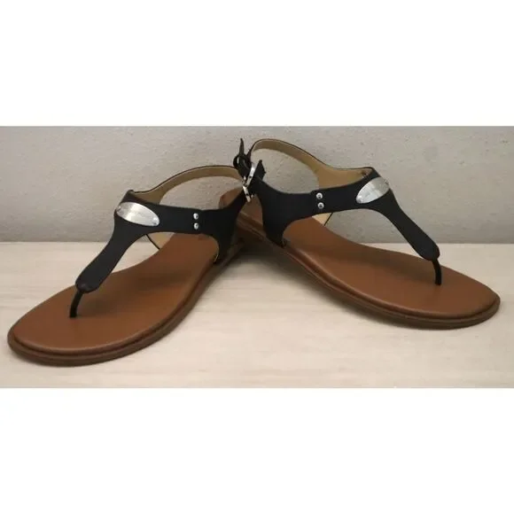 Michael Kors Women's Sz 8.5M Black Saffiano Leather MK Plate Thong Sandals - Picture 13 of 14